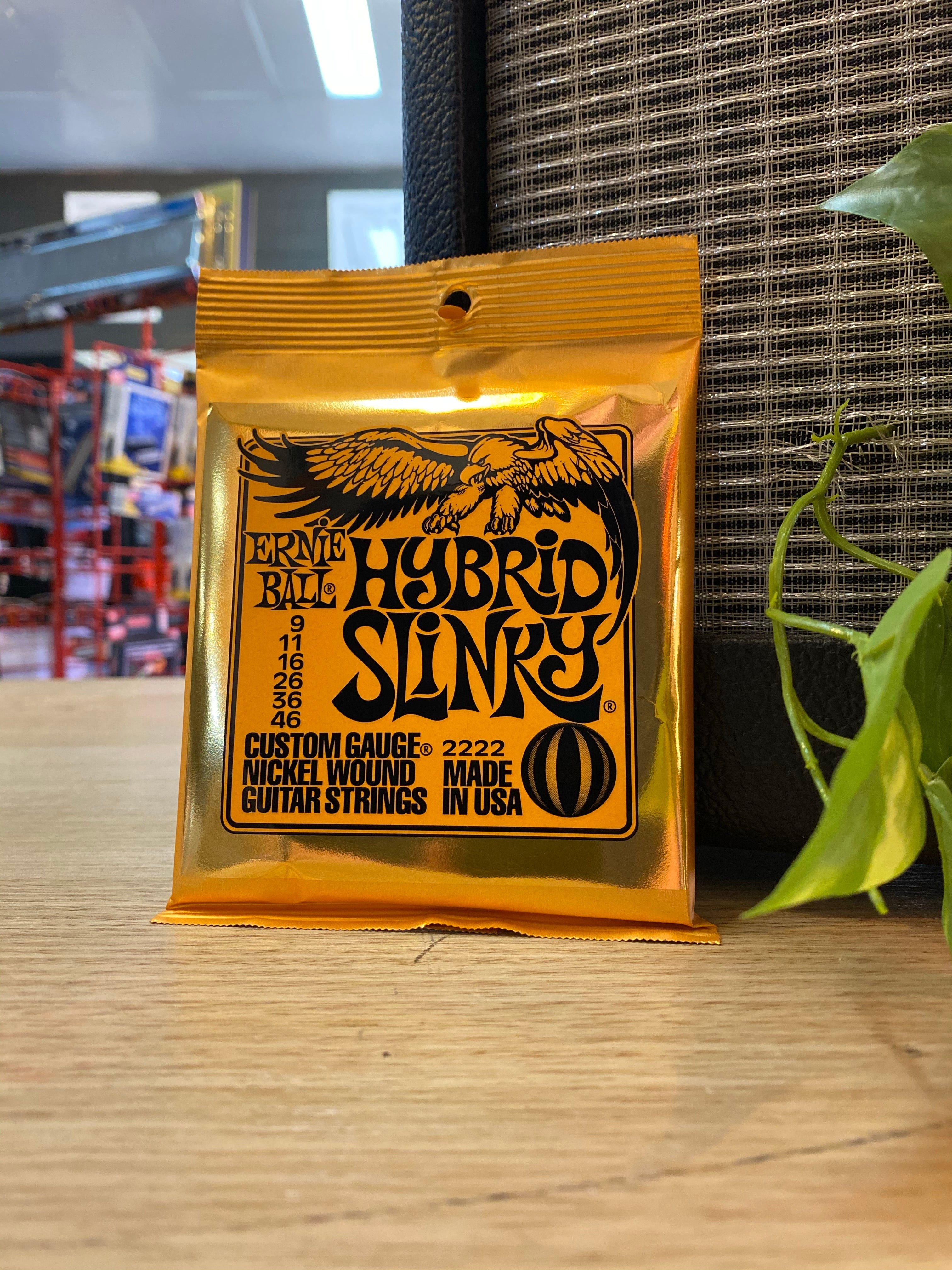 Ernie Ball | 9-46 | Hybrid Slinky | Electric Guitar Strings Ernie Ball | 9-46 | Hybrid Slinky | Electric Guitar Strings